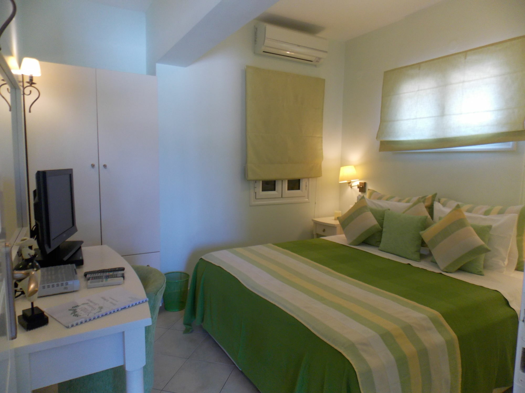 Myrties Boutique Apartments Maszúri Kültér fotó